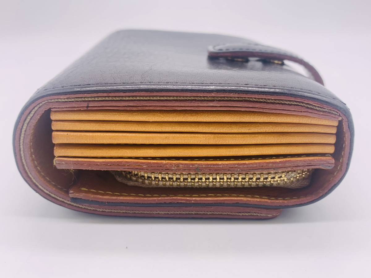 【現状品】 Isola アイソラ レディース 二つ折り財布 ブラック カード収納豊富 レザー ウォレット _画像8