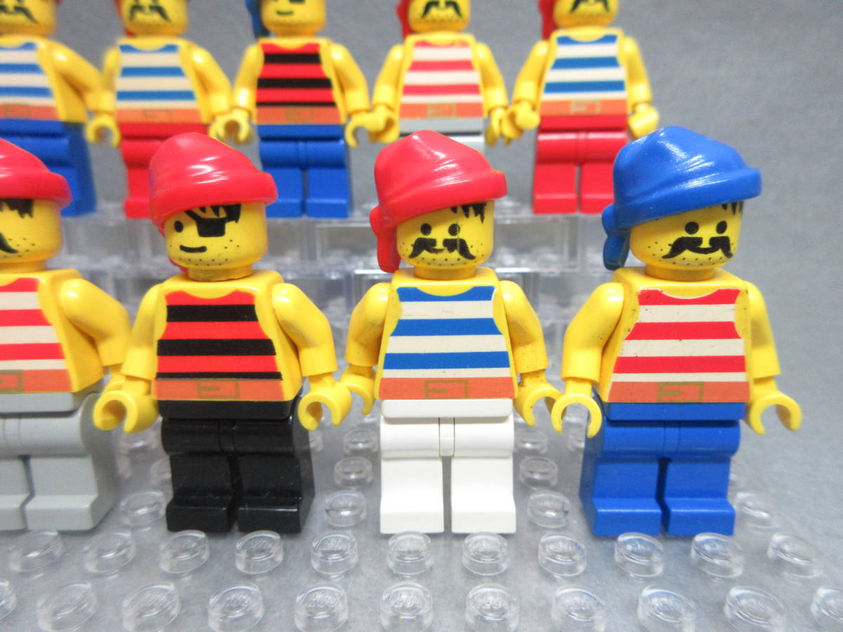 LEGO★ 正規品 年代物 海賊 ミニフィグセット 南海の勇者 シリーズ 同梱可 レゴ 船員 乗組員 ダークシャーク号 シーフォーク サンタクルス_画像4
