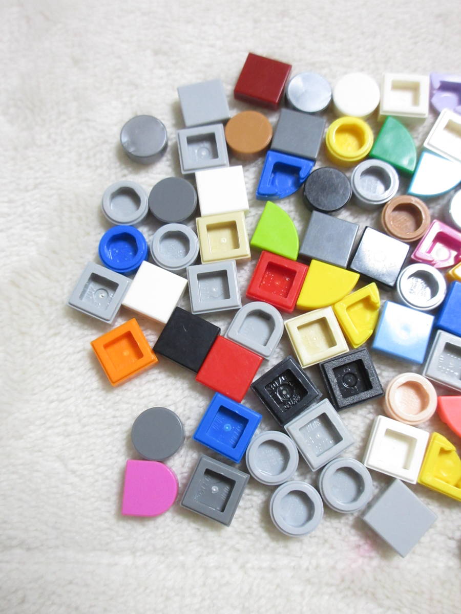 LEGO★1A 正規品 100個 1×1 タイル プレート 小さいなパーツ 同梱可能 レゴ シティ タウン お店 ホテル レストラン クリエイター ショップ_画像2