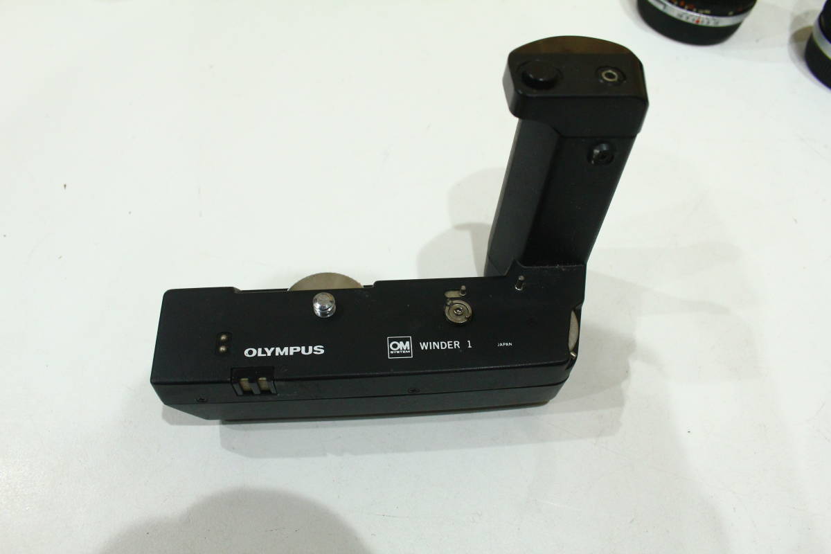 TG12120　OLYMPUS　OM-1　+　レンズ4本　+　バッテリーグリップ　まとめ出品　未検品　現状品_画像4