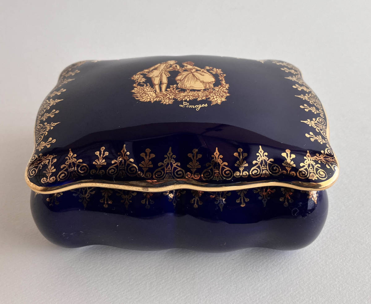 フランス 陶器 小物入れ 宝石入れ ジュエリーケース 仏国 海外 美術品 工芸 伝統 西洋 欧米 欧州 PORCELAINE O’ART LIMOGES FRANCE