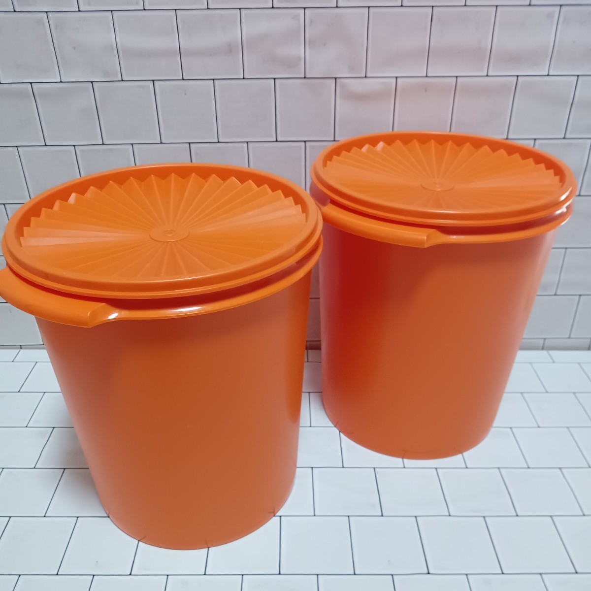 Tupperware タッパーウェア マキシデコレーター オレンジ2個 Tupperware タッパーウェア マキシデコレーター オレンジ2個