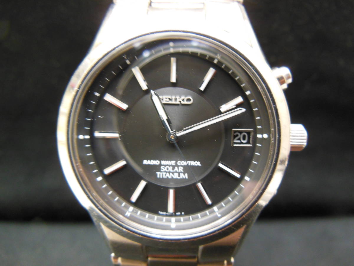 □ＳＥＩＫＯ　　ソーラー電波時計　7B42-0AN0 チタニウム　ＵＳＥＤ稼働品 　【送料込み】□_画像2