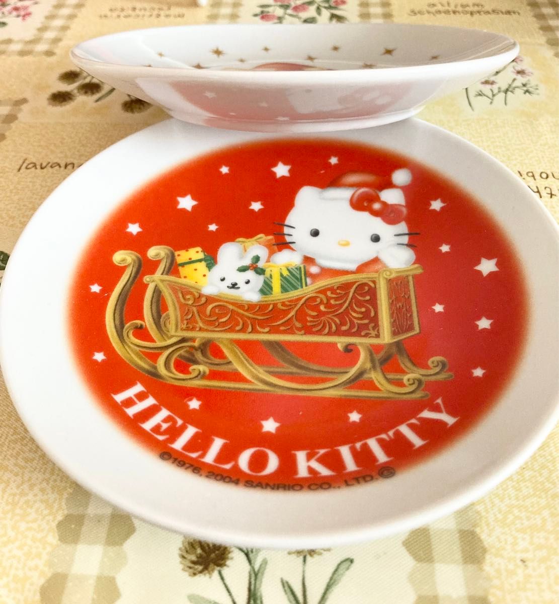 ハローキティ  クリスマス絵皿2枚セット　サンリオ