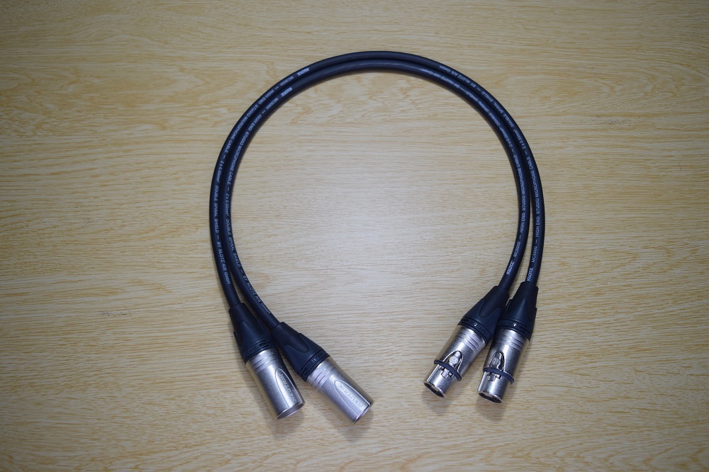 □□ KLOTZ MC5000＋XLR plug オス-メス（NC3FMXX）/1.00m×2本_写真は 0.50m です