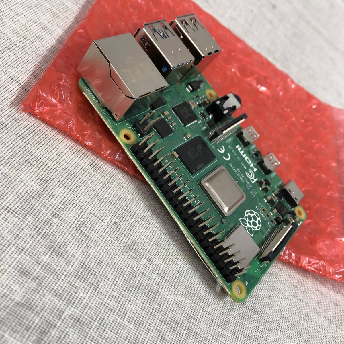 ジャンク品　RasTech Raspberry Pi 4 Model B(RAM 8GB) Pi4 8gb セット 32GBのMicroSDカード_画像4