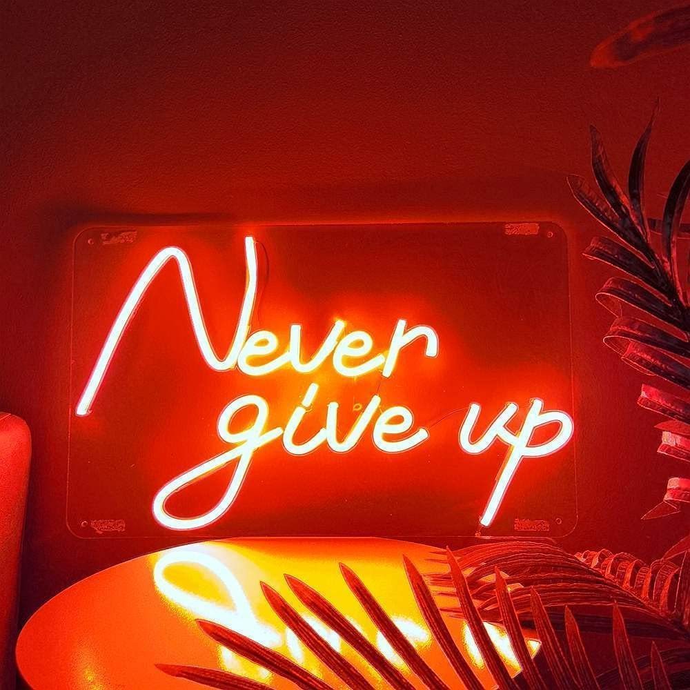 ネオンサイン Never Give Up アメリカンスタイル LEDサイン 取り付け簡単 ルームデコレーション イルミネーション ナイトライト 雰囲気作り_画像2