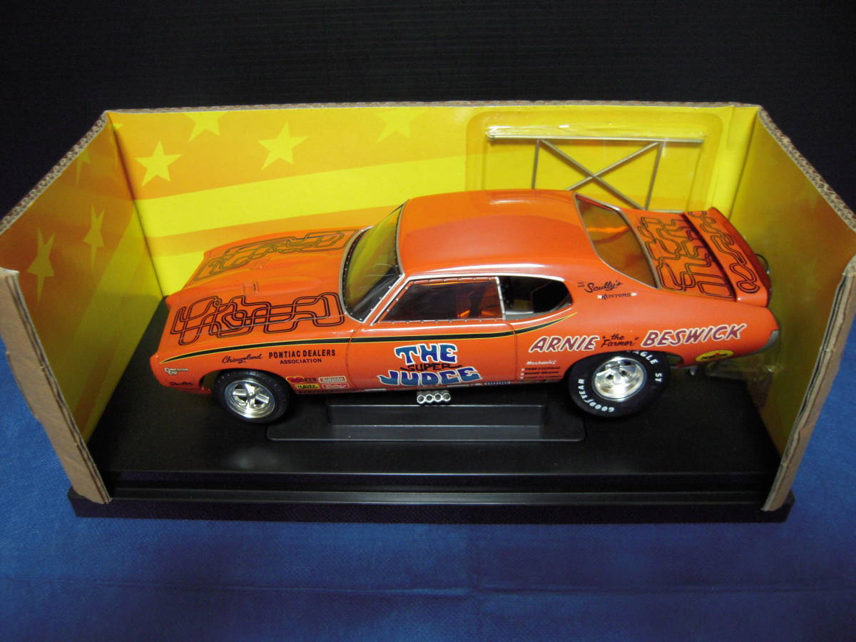 アメリカンマッスル/AMERICAN MUSCLE　ジャンク品 1/18 '69 GTO "SUPER JUDGE"_画像6