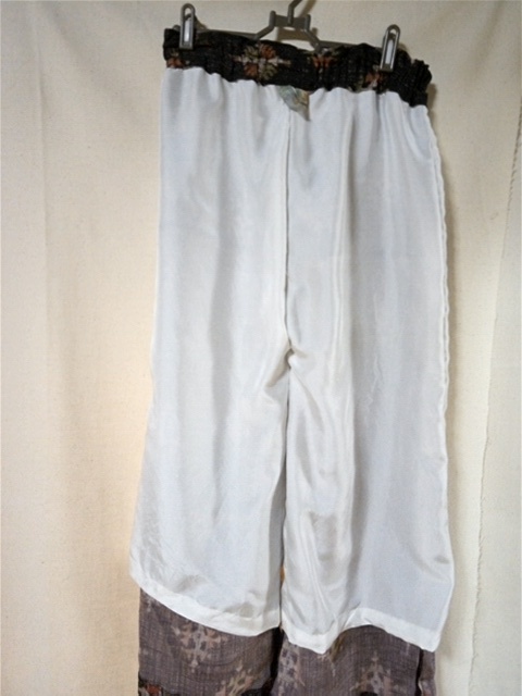 パンツ シルク 小紋 中古品 着物 リメイクの画像4