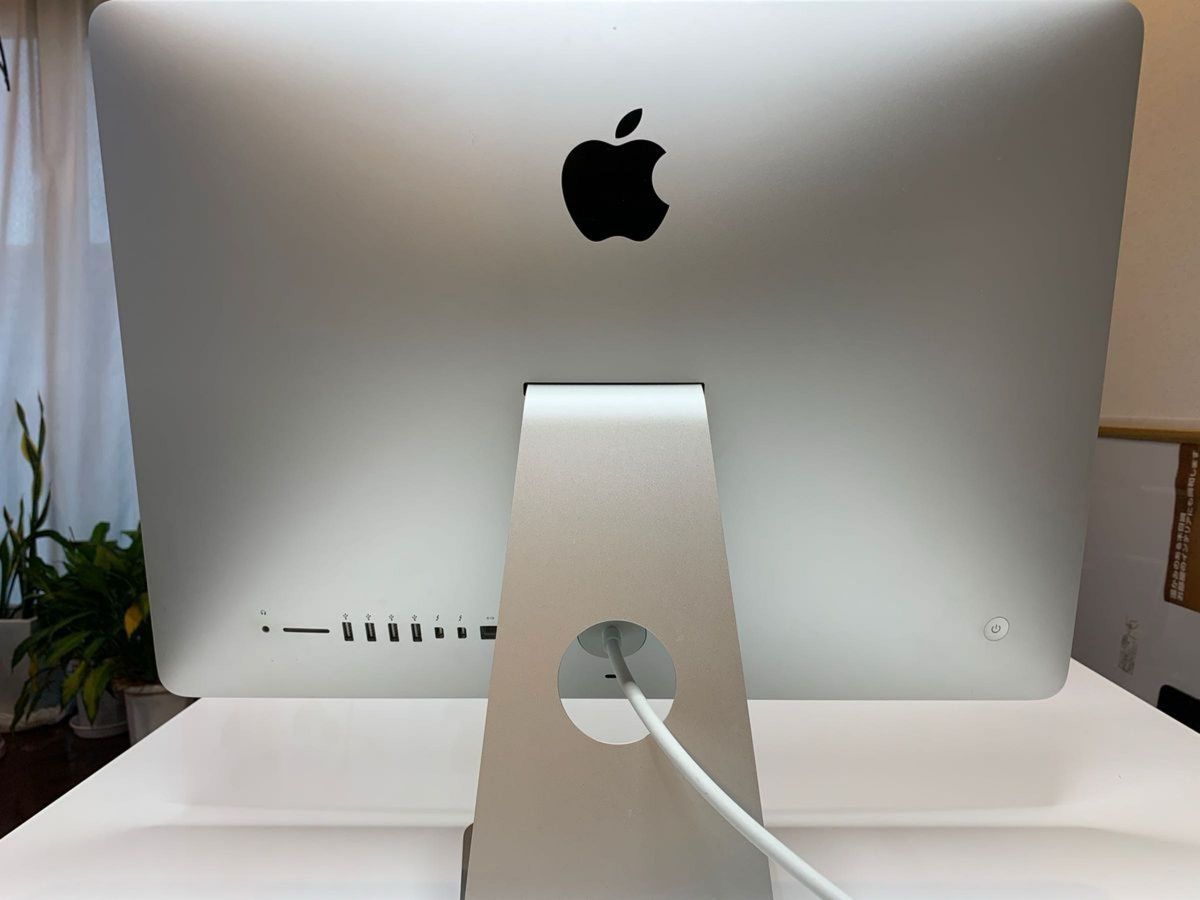iMac (21.5-inch, Late 2013) 