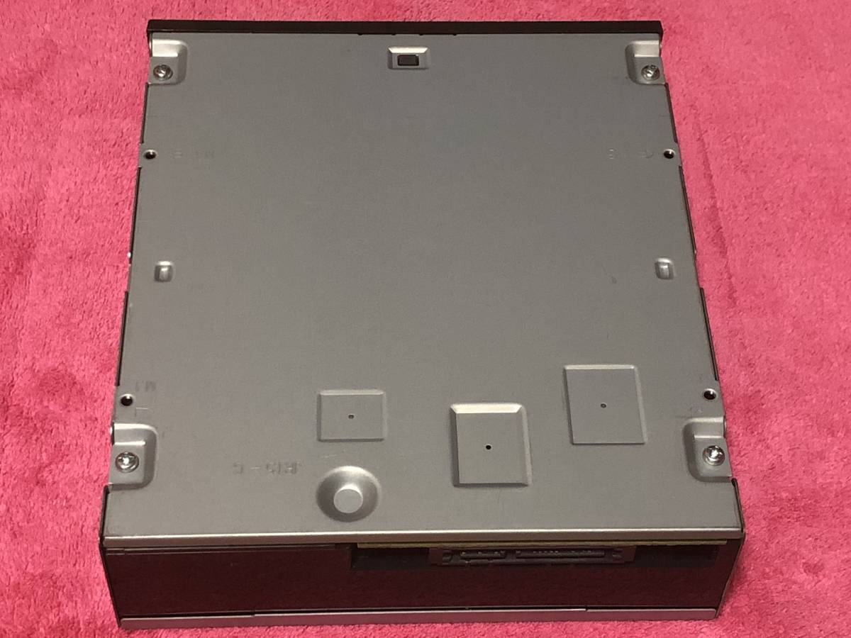 動作確認済み 日立LG GH80N DVDスーパーマルチドライブ ±R DL二層対応 SATA 光学ドライブ パソコン部品 PCパーツ 自作 研究 部品取りにもの画像4