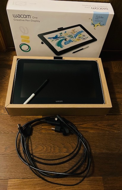 即決 美品 13.3型 Wacom One 13 ワコム 液晶ペンタブレット DTC133W0D