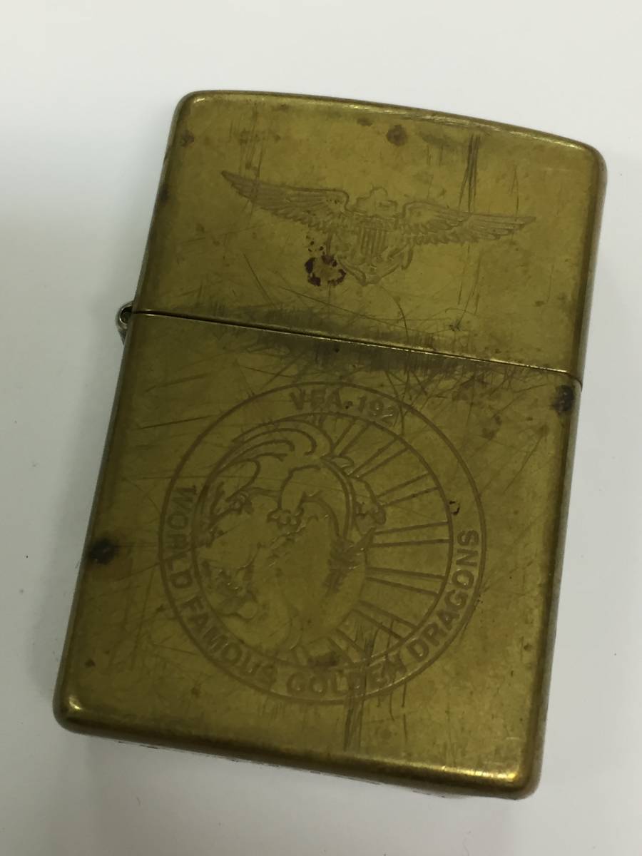 1円～！ZIPPO ジッポ ライター VFA-192 WORLD FAMOUS GOLDEN DRAGONS アメリカ海軍 戦闘攻撃飛行隊 ゴールド 2001年 喫煙具 着火確認済み_画像2