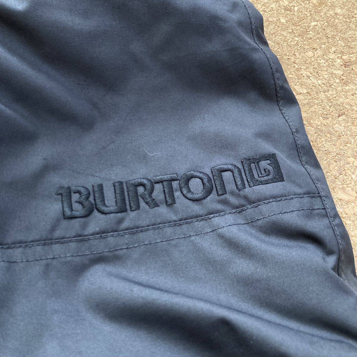 BURTON バートン キッズ 子供 スノーボードウェア パンツ スノボウェア スノボー スキー Sサイズ 黒 スノーボード スキーパンツ ブラック _画像2