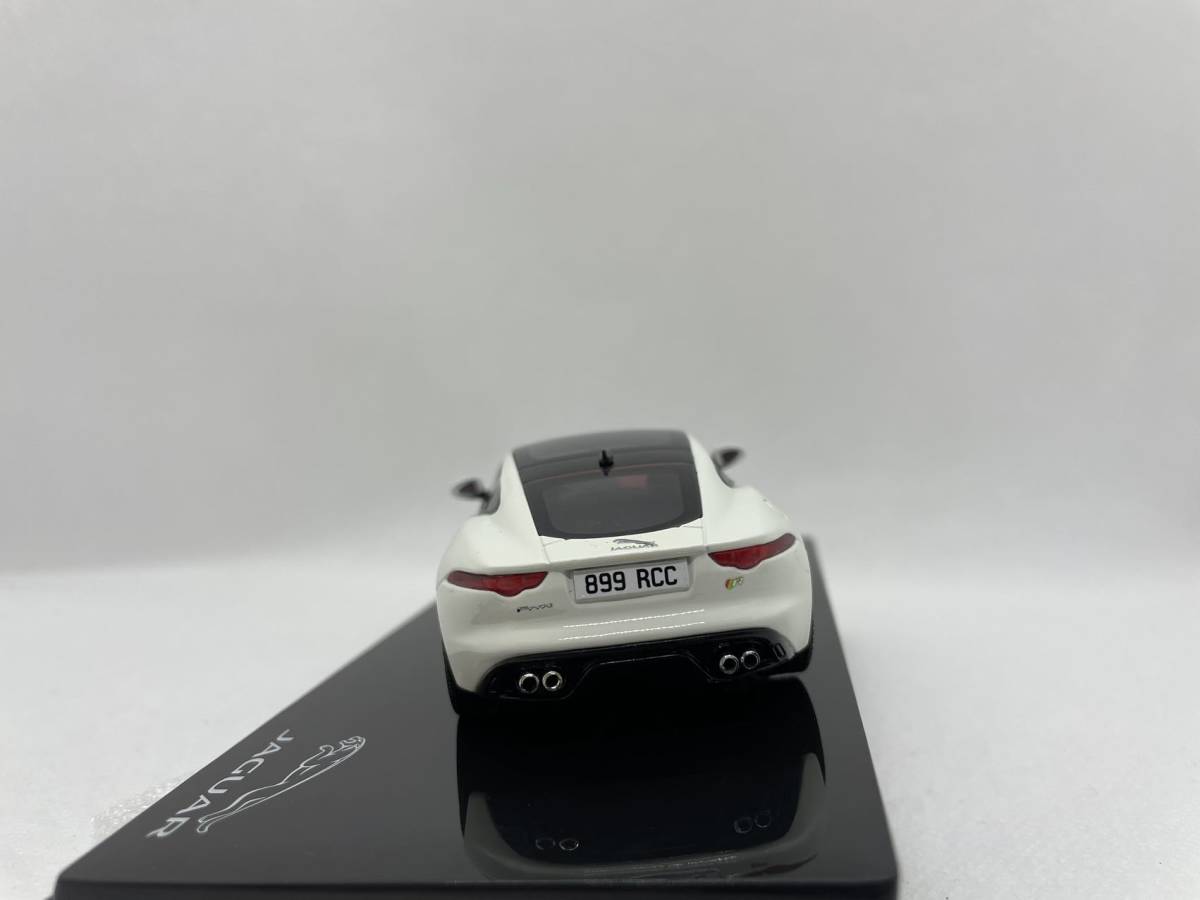 イクソ 1/43 ジャガー IXO JAGUAR F-TYPE COUPE R POLARIS WHITE J05-02-305の画像3