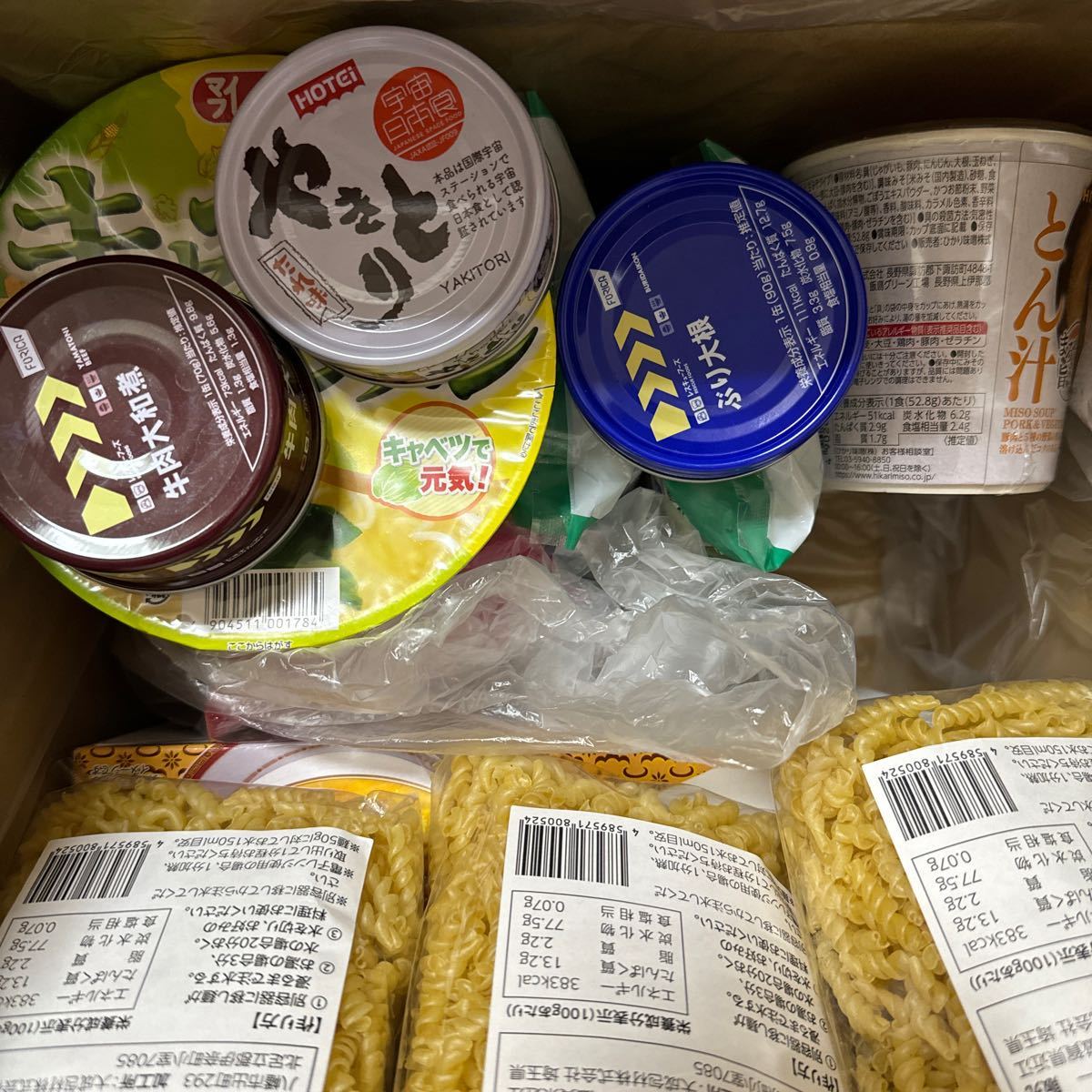 【１円~】 即席カップ麺 他 まとめ商品 数点 /タンメン/とんこつ/酸辣湯/豚汁/缶詰め/ぶり大根/やきとり/牛肉大和煮/グラニュ糖/マカロニ/_画像8