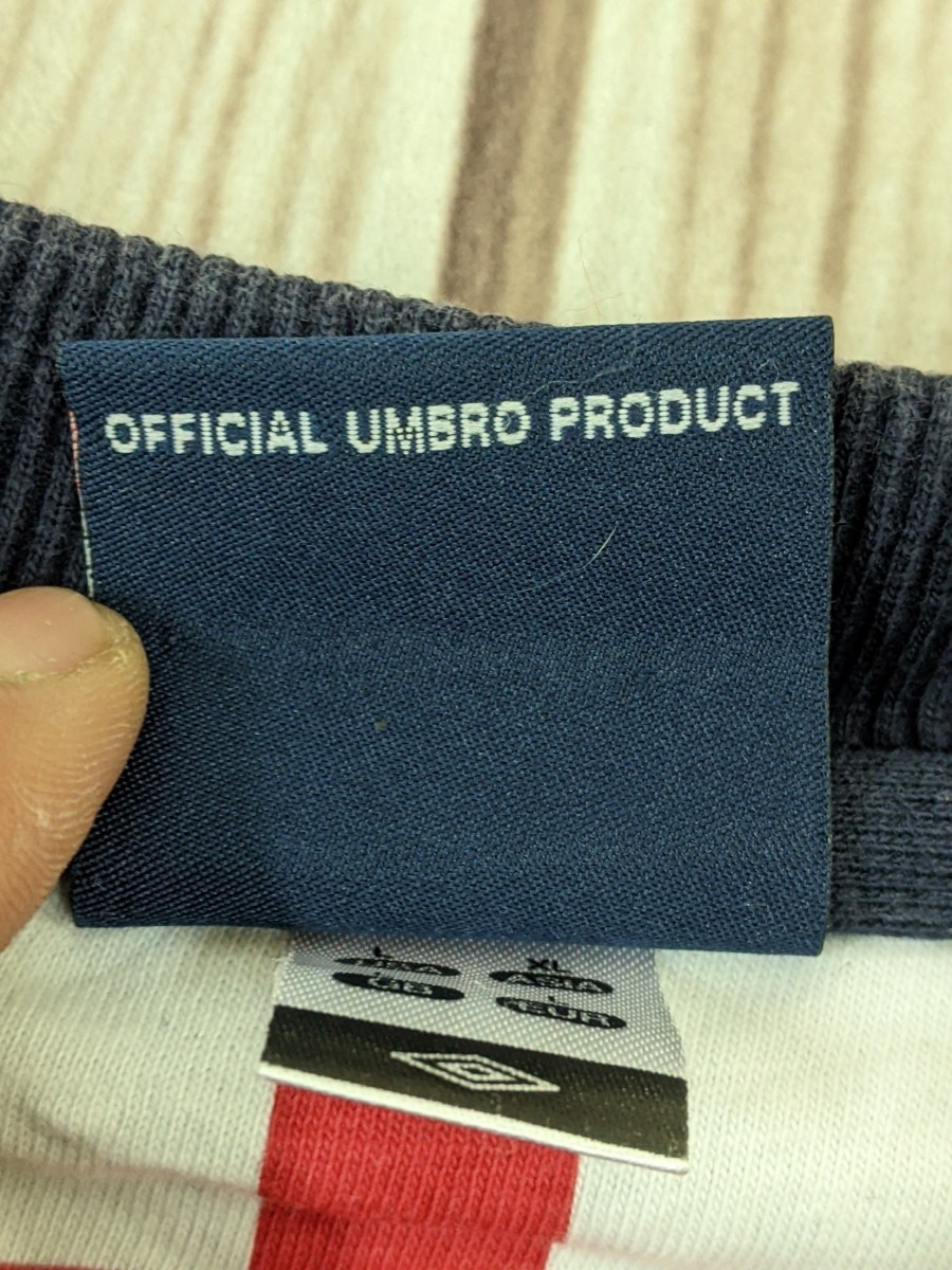 14．アンブロ UMBRO　DESCENTE ENGLAND フロントデザイン スウェットトレーナー　メンズXL　ネイビー白赤x802_画像7