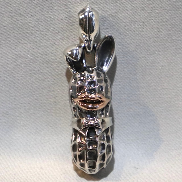 Peanuts&Co ピーナッツカンパニー STASH BUNNY PEANUTS Silver シルバー925 キーホルダー ペンダントトップ - ペンダントトップ、チャーム Peanuts&Co ピーナッツカンパニー STASH BUNNY PEANUTS Silver シルバー925 キーホルダー ペンダントトップ - ペンダントトップ、チャーム