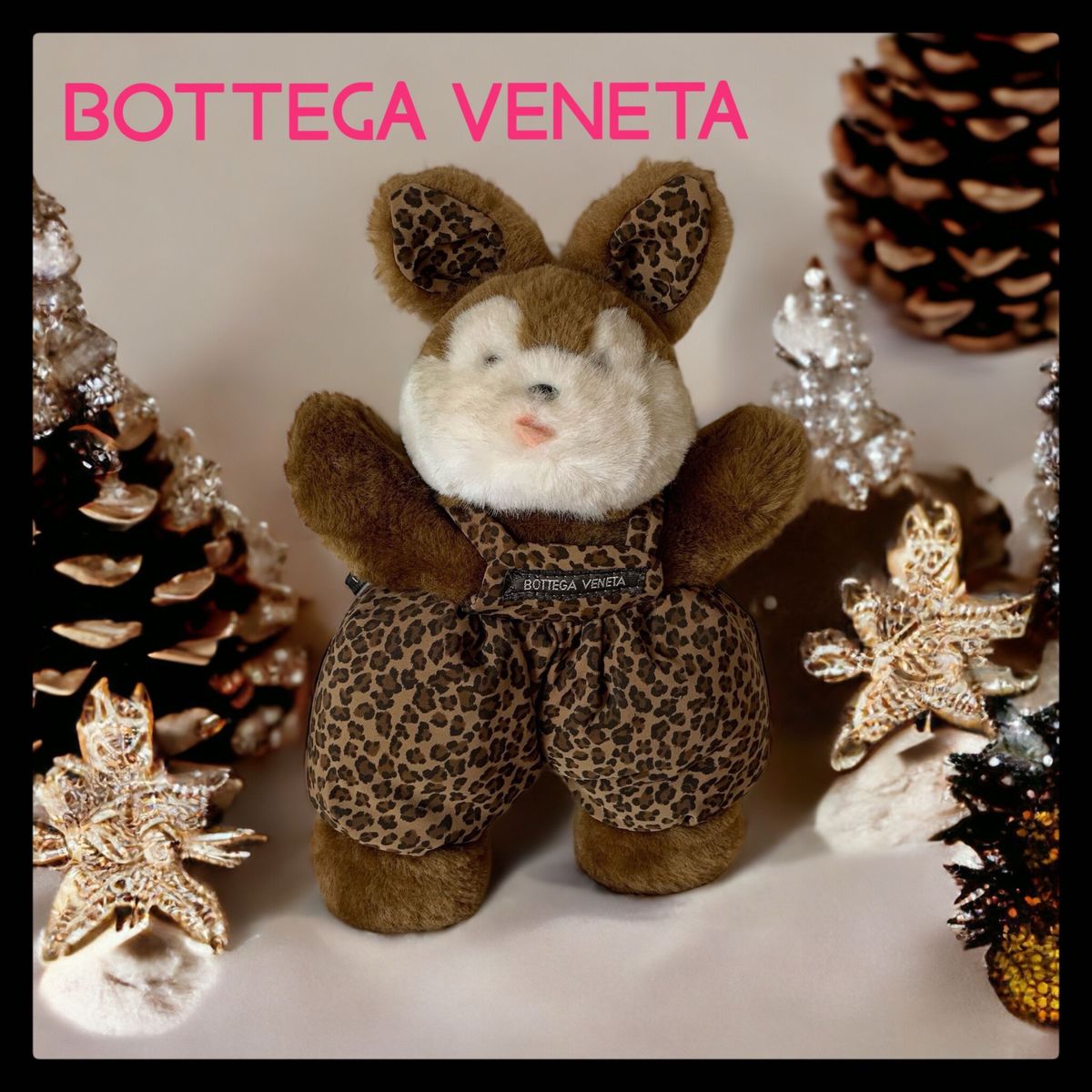 希少 BOTTEGA VENETA ボッテガヴェネタ うさぎ ぬいぐるみ 希少 BOTTEGA VENETA ボッテガヴェネタ うさぎ ぬいぐるみ