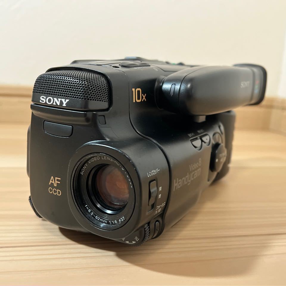 8mmテープ再生できます SONY Video8ビデオカメラ CCD-TR222 8mmテープ再生できます SONY Video8ビデオカメラ CCD-TR222
