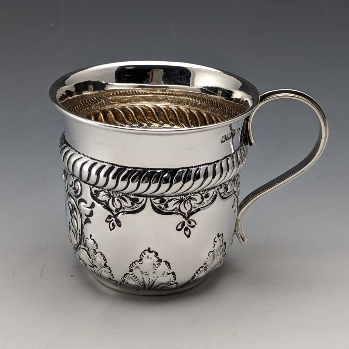 1902年 英国アンティーク 純銀製マグカップ 70g Levesley Brothers