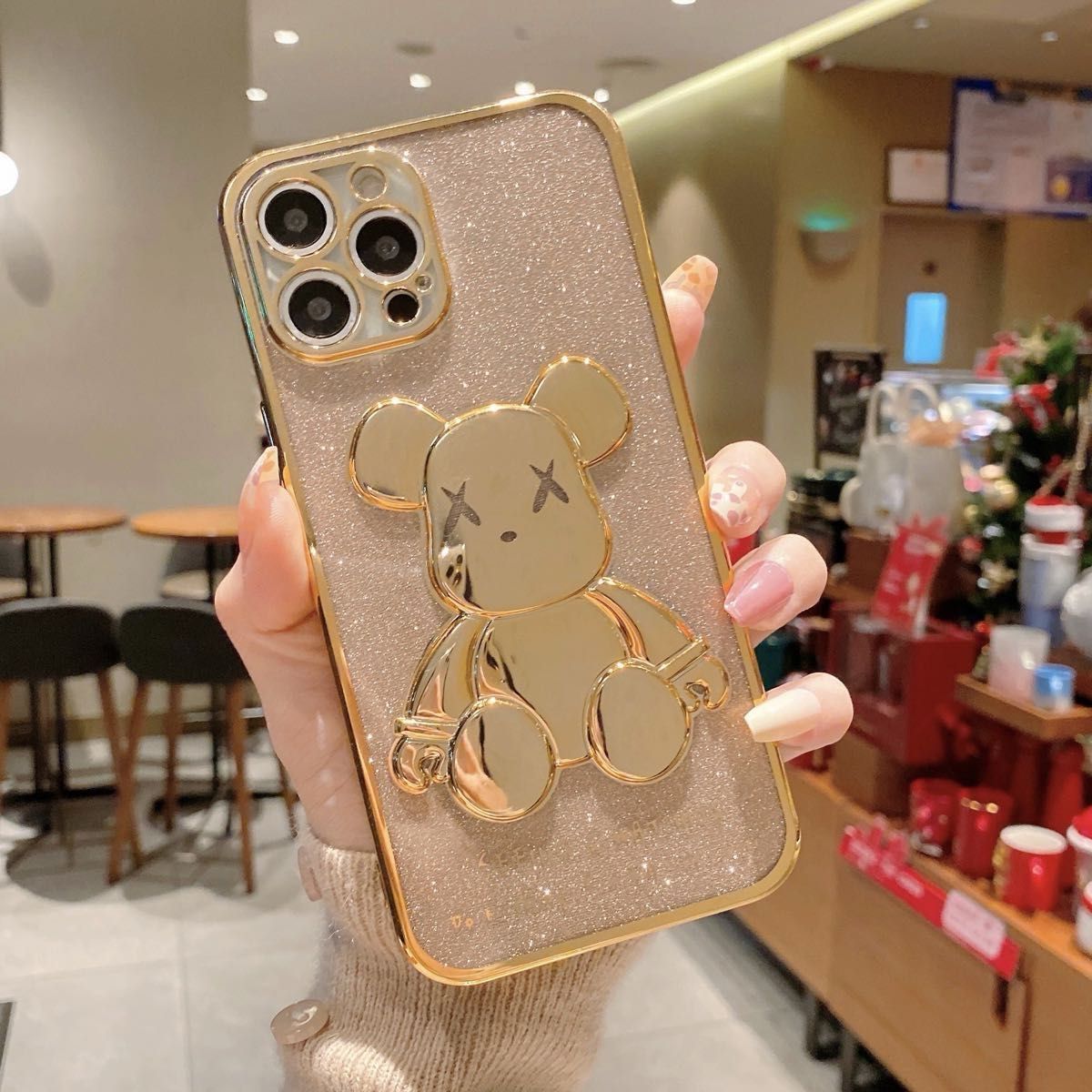 オシャレup↑きらきらiPhone12用ケース・シルバーソフトケース・即購入歓迎 kaws ベアブリック アイホンケース  