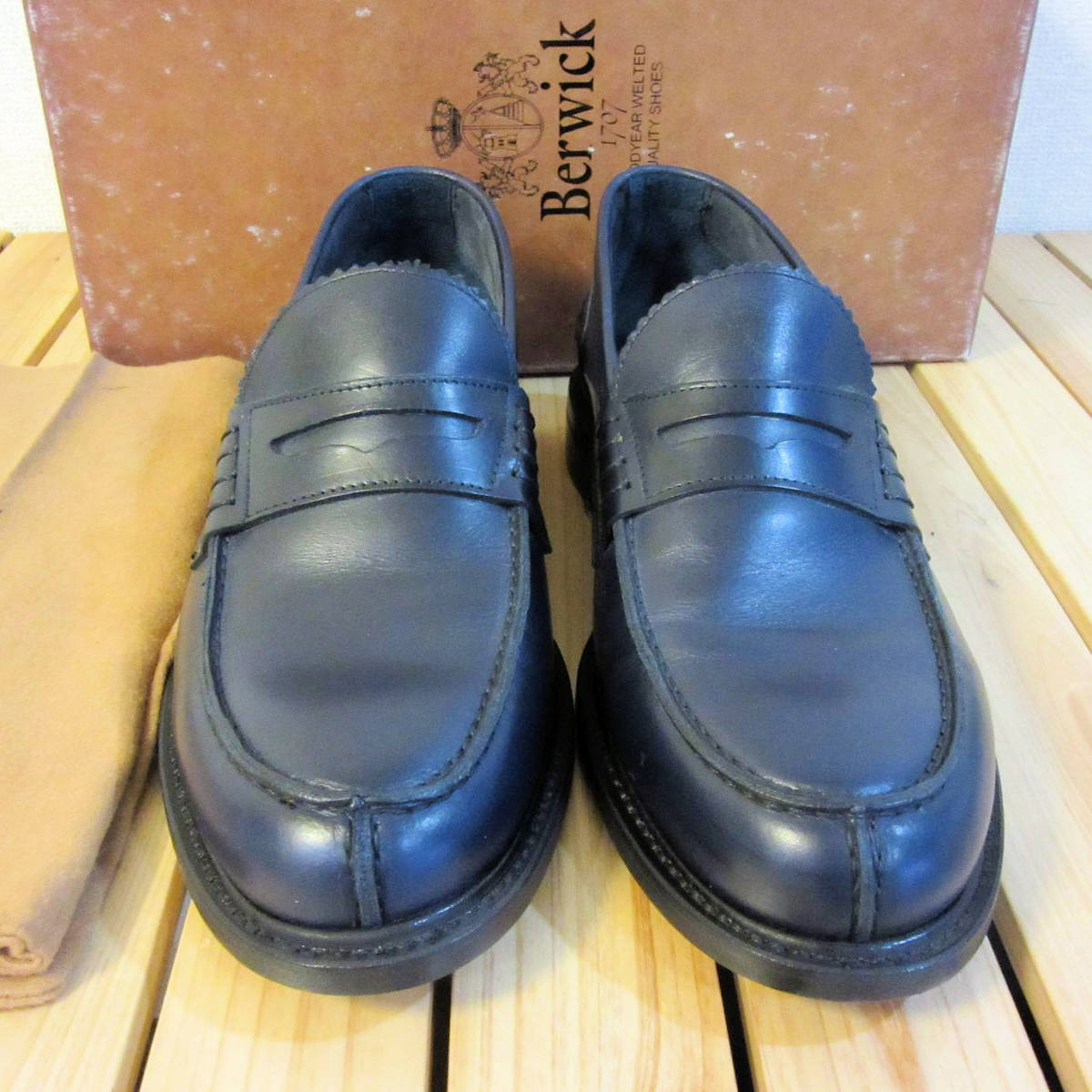  unused . close beautiful goods Berwick 1707 bar wik coin Loafer leather shoes leather shoes Goodyear moccasin navy men's UK6 25cm