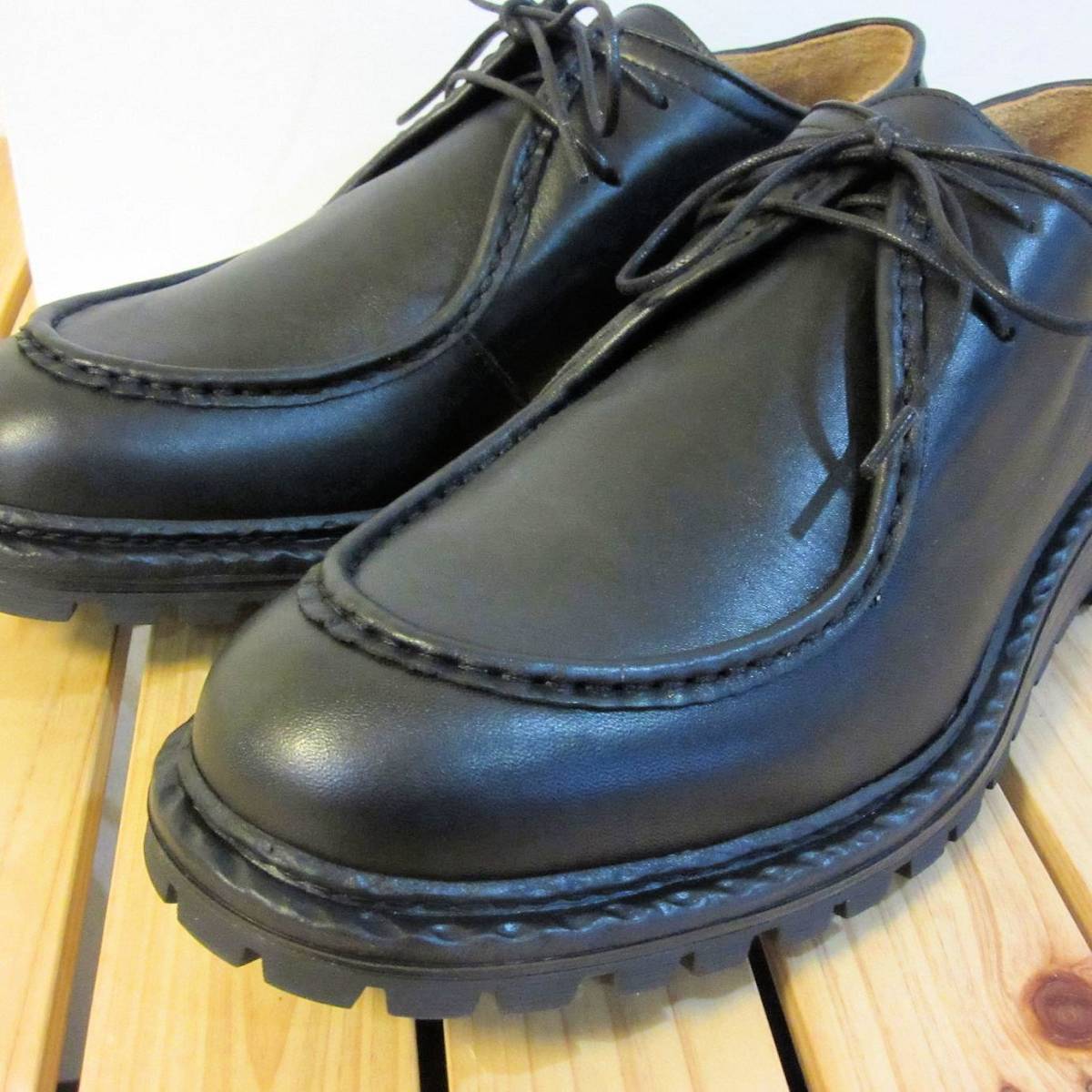 新品 未使用 BOEMOS ボエモス イタリア製 レザーシューズ Uチップ モカシン 革靴 カジュアル シューズ 黒 ブラック メンズ 43 28cm 程度 _画像3
