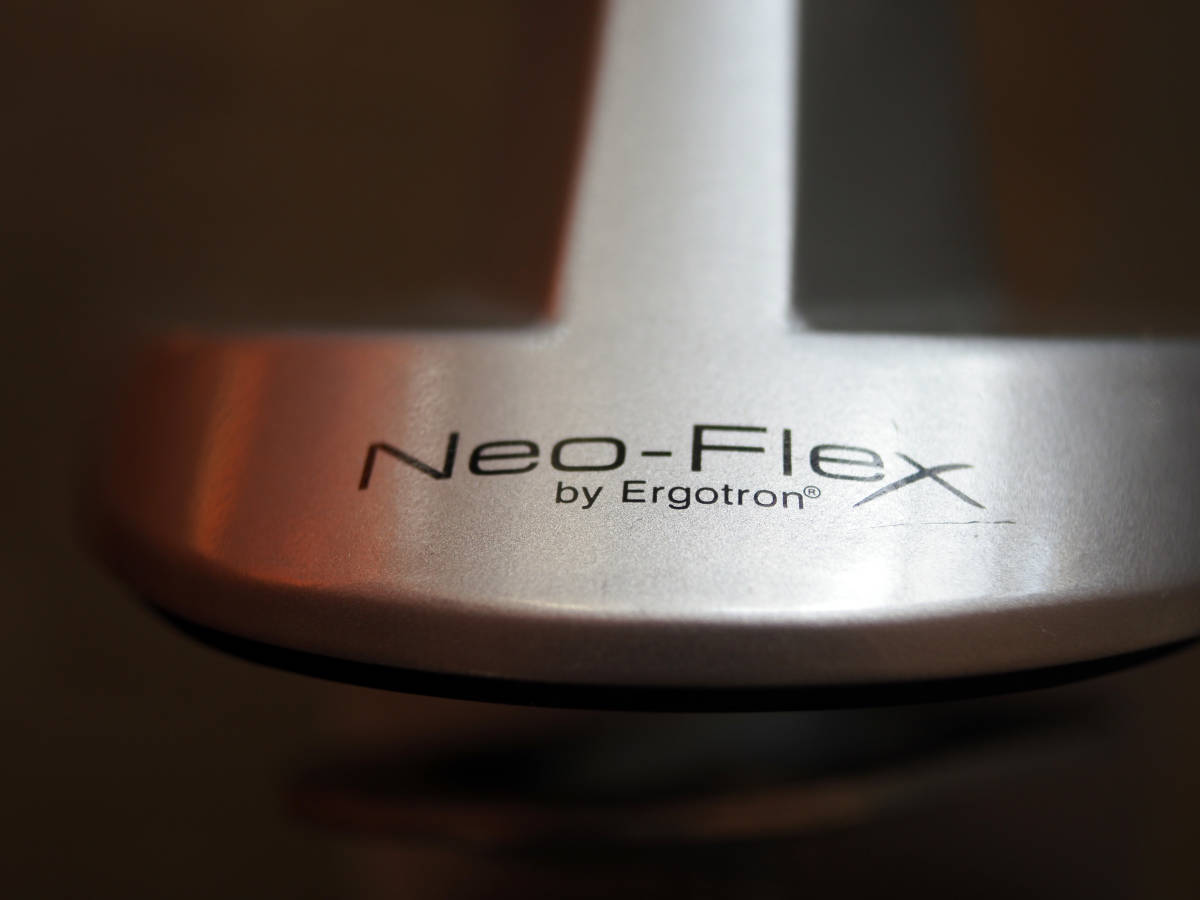 エルゴトロン Neo-Flex デスクマウント モニターアーム 24インチ (8.2kg) まで対応 _画像7