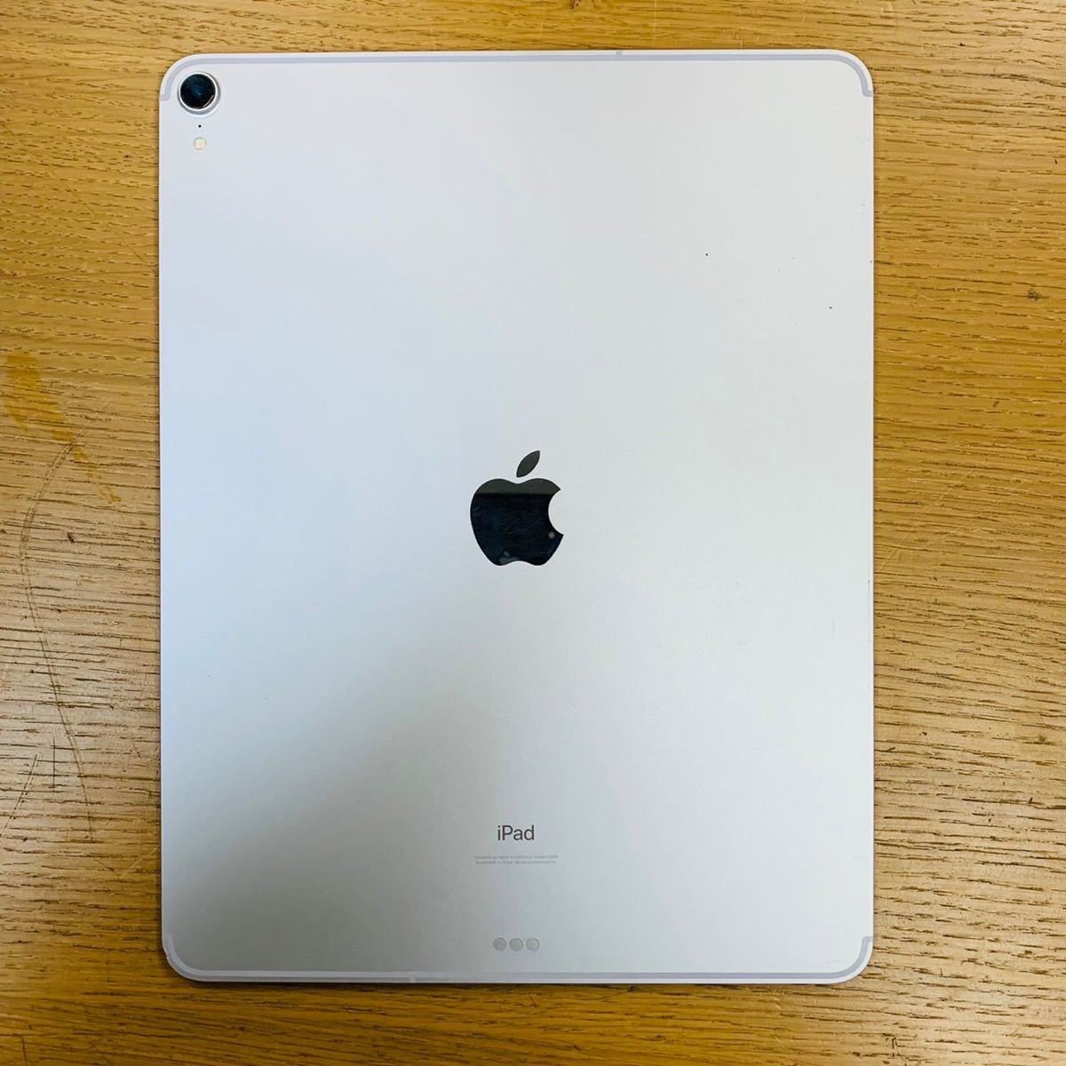 Apple iPad Pro 12.9インチ 第3世代 64GB セルラー MTHP2J/A ※説明文必読_画像3