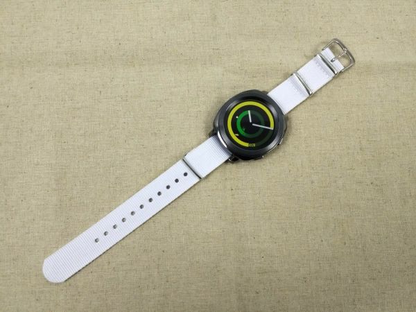 natoタイプ ナイロン製ミリタリーストラップ 腕時計布ベルト ホワイト 18mm_画像3