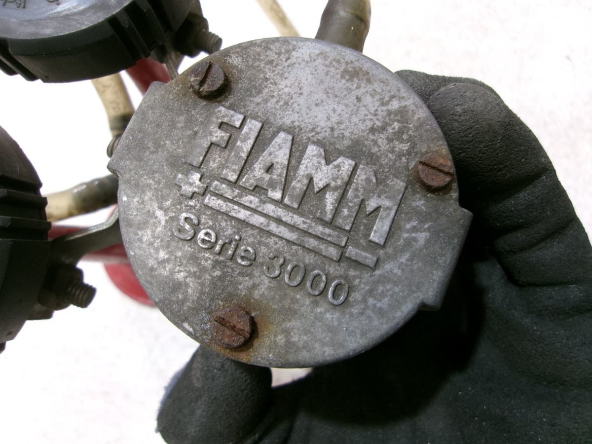 ★激安!★FIAMM Serie3000 2連エアーホーン クラクション 12V 動作OK / 2Q11-1654_画像5