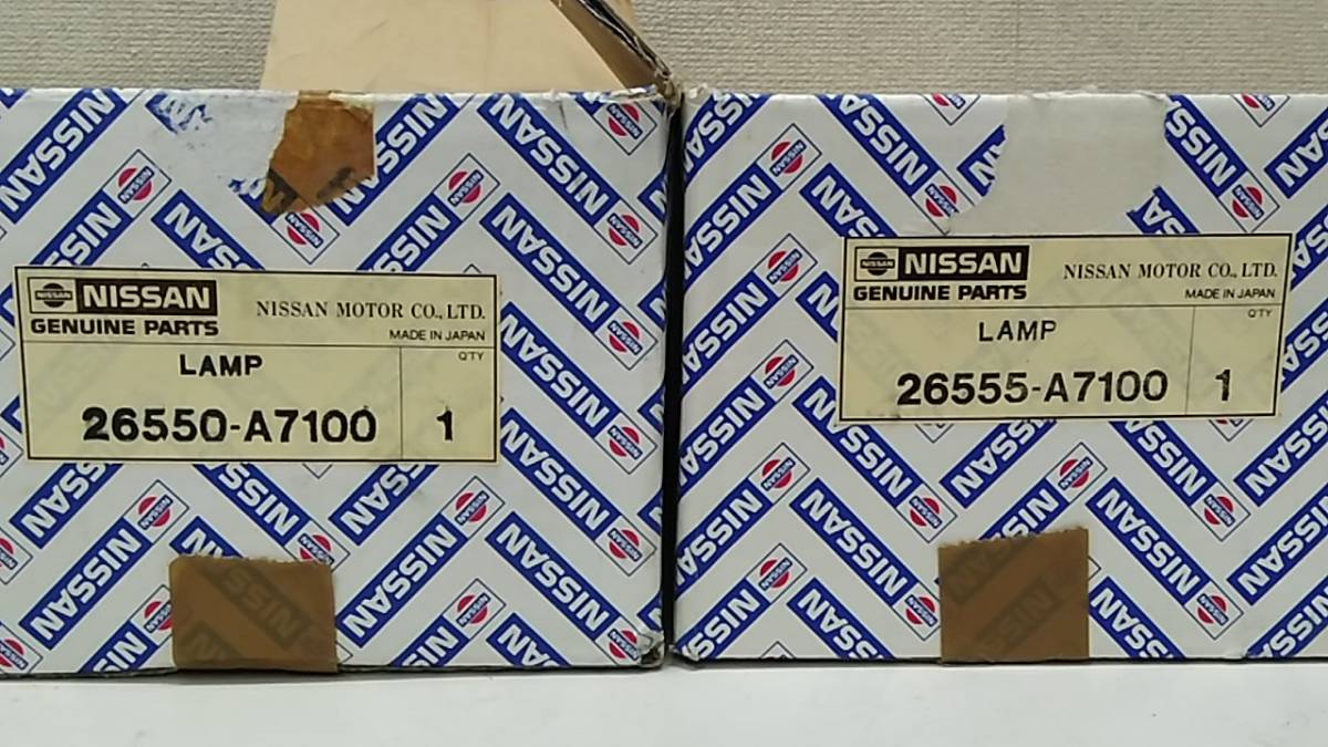  原文:格安！未使用・長期保管品 NISSAN/日産 純正 ハコスカ テールランプ&フロントウインカーカバー セットで！ 