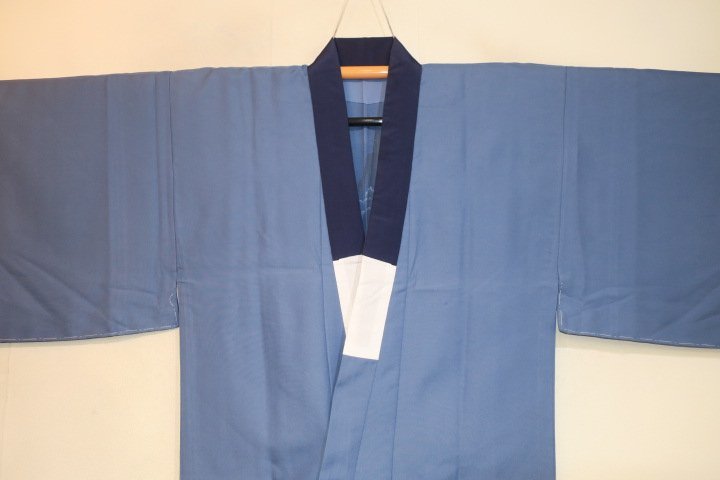 .8977.. single . long kimono-like garment .72 height 148 К light blue family laundry possibility largish present-day thing 