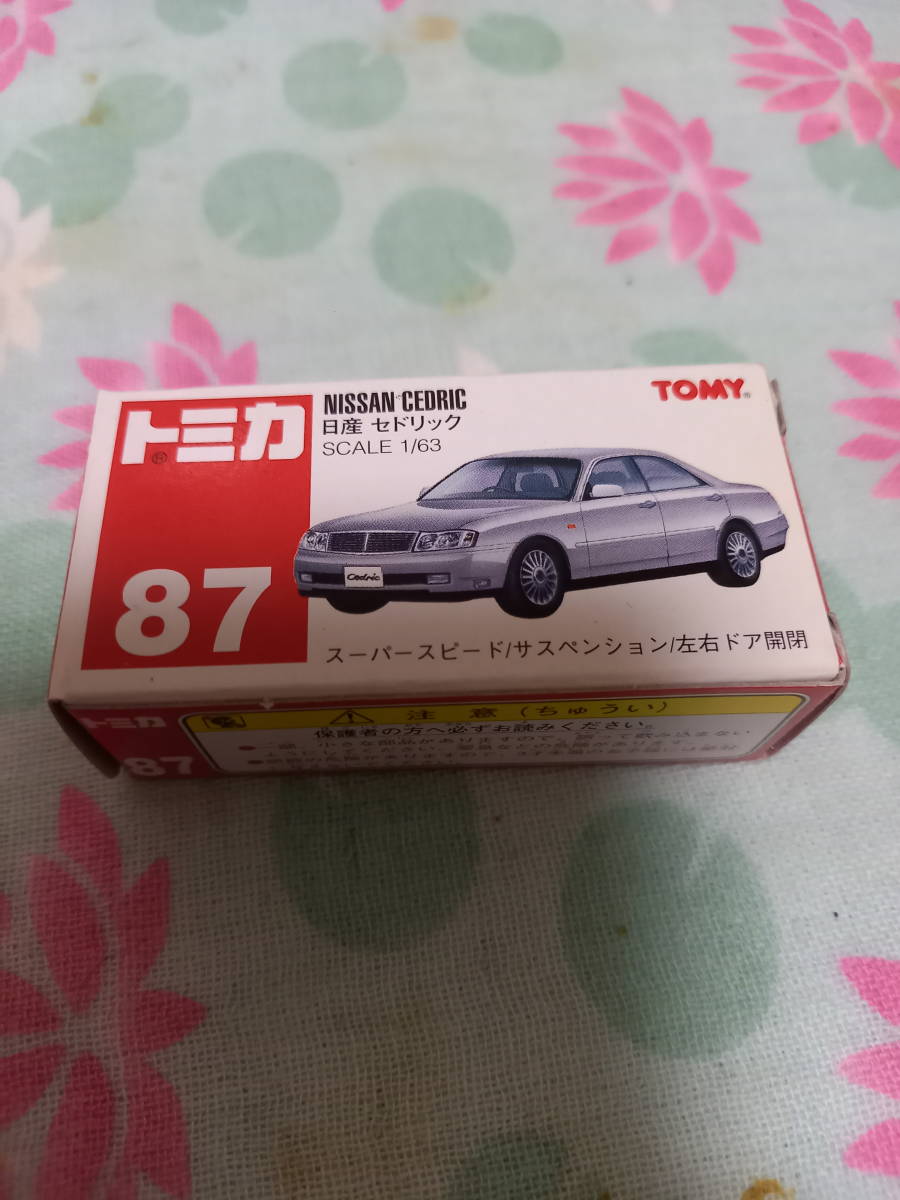 赤箱トミカNO13日産セドリック日本製赤箱トミカNO87日産セドリック赤箱トミカNO33日産グロリアワイドタイヤ_画像7