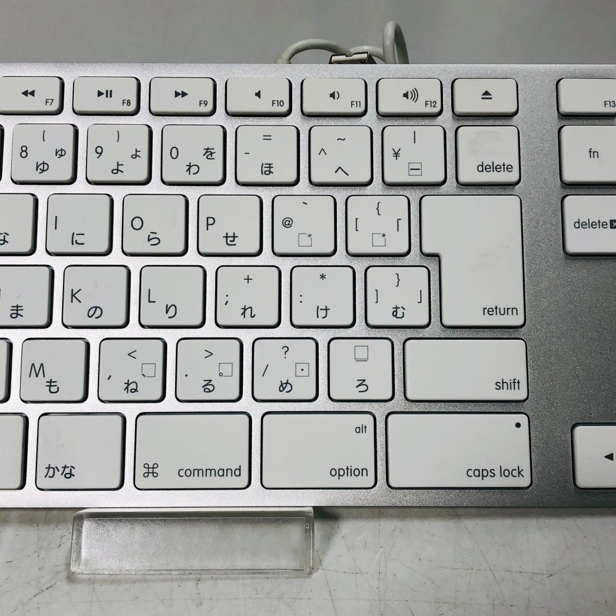 Apple USB Keyboard JIS配列 テンキー付き MB110J/B_画像4