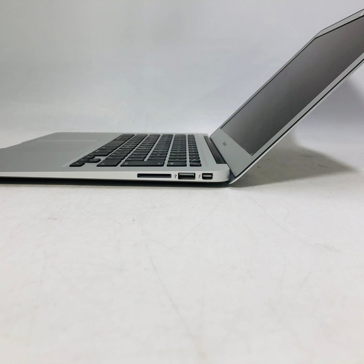 ジャンク MacBook Air 13インチ (Mid 2017) Core i5 1.8GHz/8GB/SSD 128GB MQD32J/A_画像5