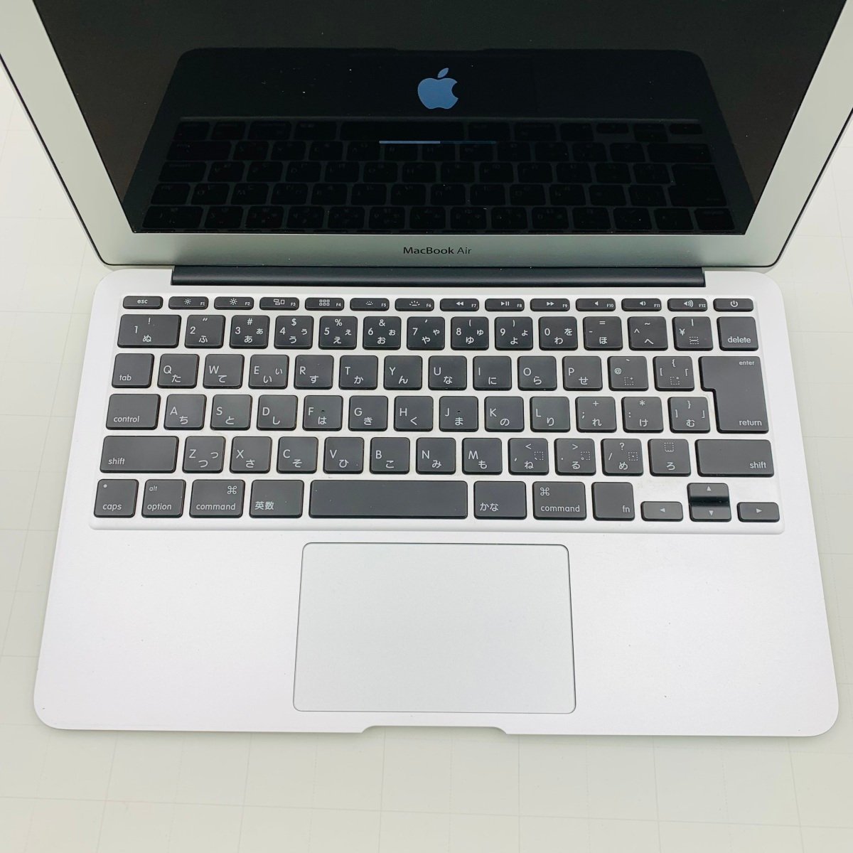 動作確認済み MacBook Air 11インチ (Early 2015) Core i7 2.2GHz/8GB/SSD 512GB MJVP2J/A_画像2