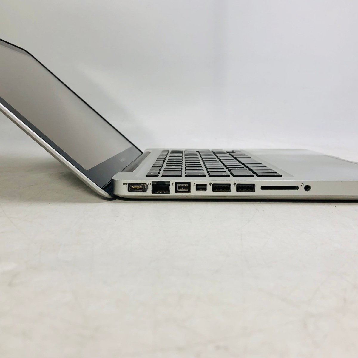 ジャンク MacBook Pro 13インチ (Mid 2012) Core i7 2.9GHz/8GB/SSD 525GB MD102J/A_画像4