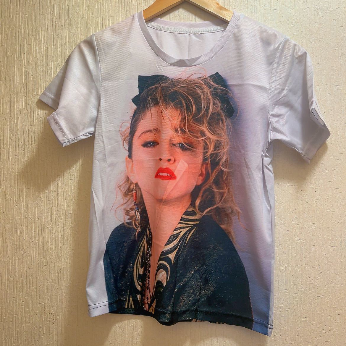 新品 ホワイト 80年代 MADONNA マドンナ Tシャツ ユニセックス M 新品 ホワイト 80年代 MADONNA マドンナ Tシャツ ユニセックス M