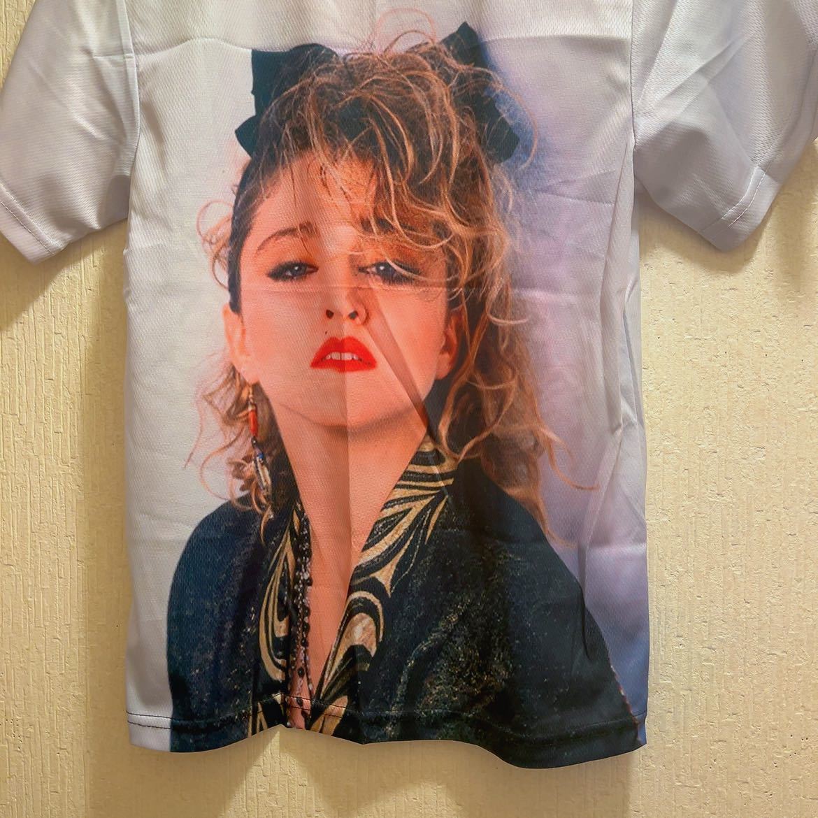 新品 ホワイト 80年代 MADONNA マドンナ Tシャツ ユニセックス M 新品 ホワイト 80年代 MADONNA マドンナ Tシャツ ユニセックス M
