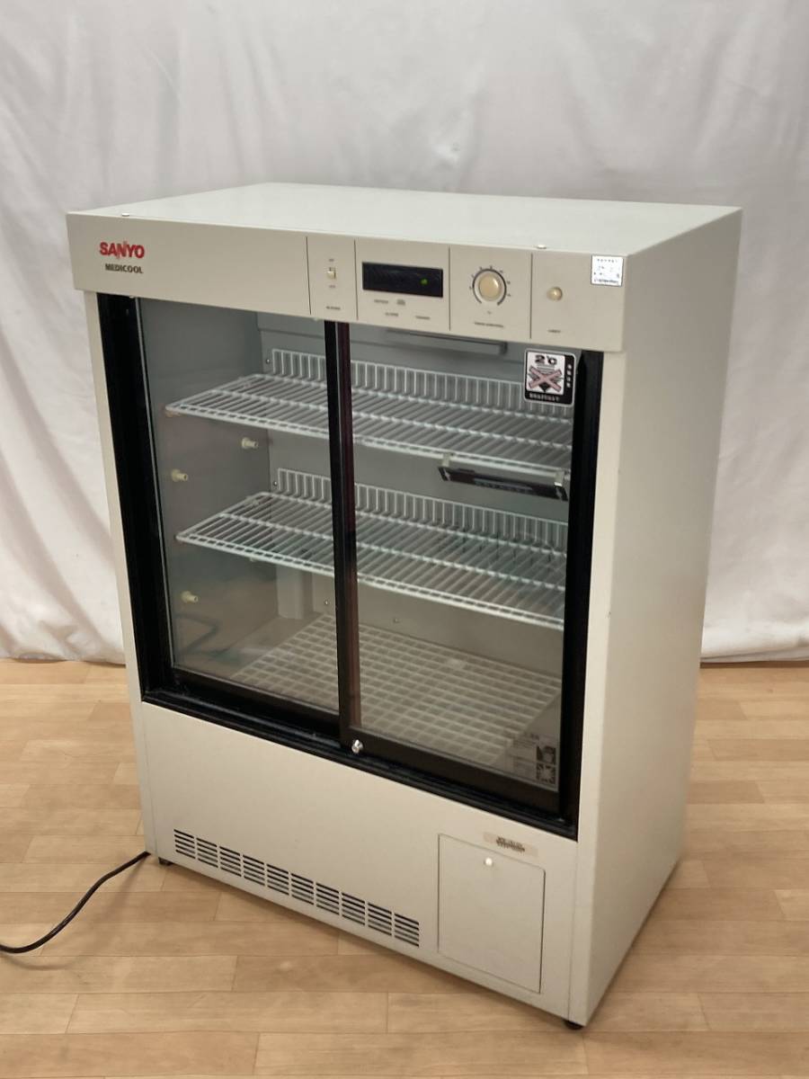 完動品】SANYO(サンヨー) 中型 薬用冷蔵ショーケース MEDICOOL 完動品】SANYO(サンヨー) 中型 薬用冷蔵ショーケース MEDICOOL