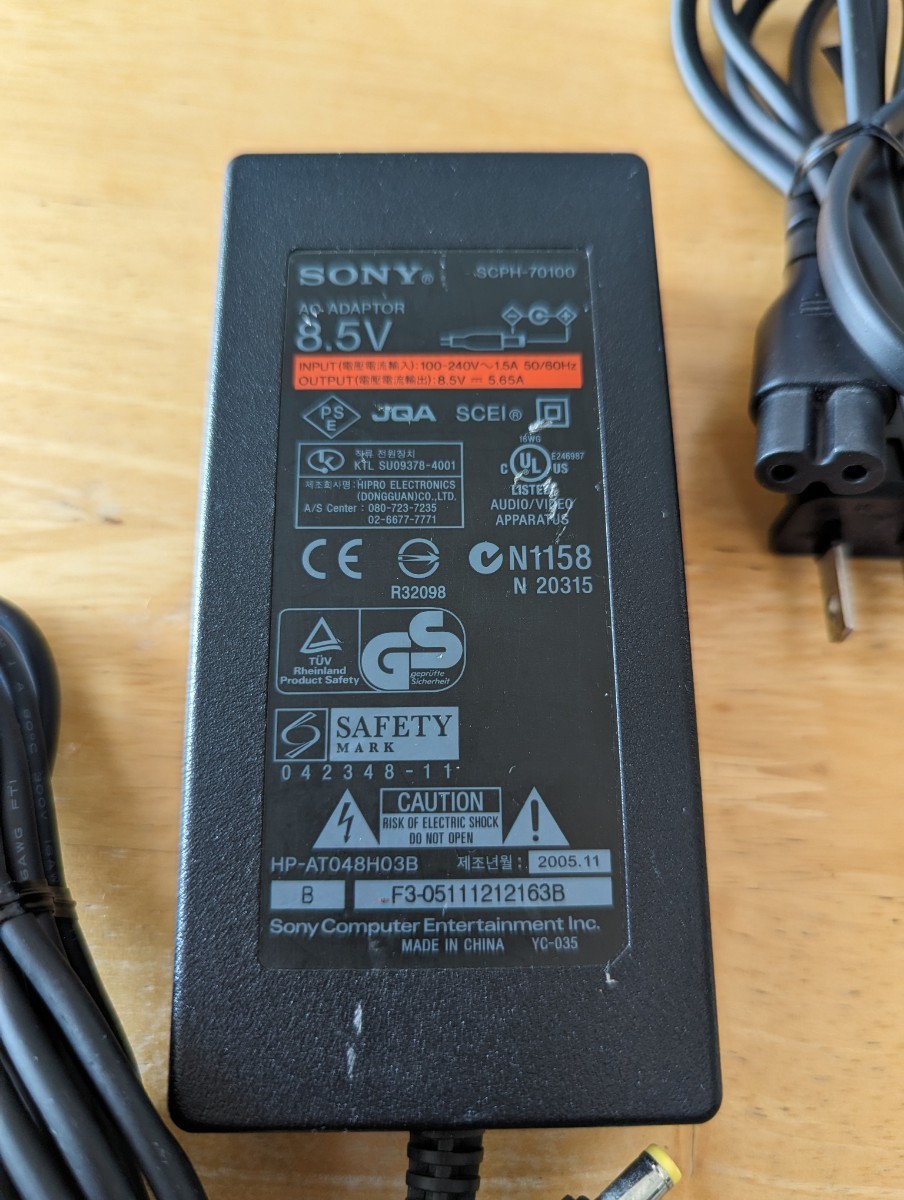 SONY PS2 薄型用 ACアダプター 純正品 電源ケーブル 動作品 ケーブル良好 周辺機器 電源コード 70000 75000 79000 本体 充電_画像3
