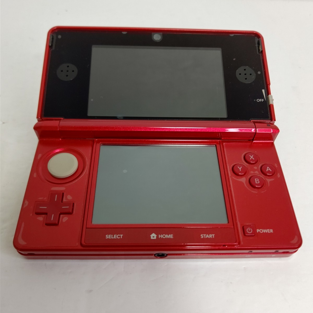 Nintendo ニンテンドー3DS メタリックレッド 極美品 任天堂 ゲーム機