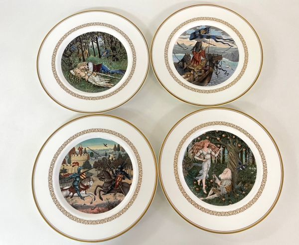 L302-K32-3237 Royal Worcester ロイヤルウースター 食器 皿/プレート 飾り皿 The King Arthur Plates 4枚セット 約23.5×2cm ②_画像1