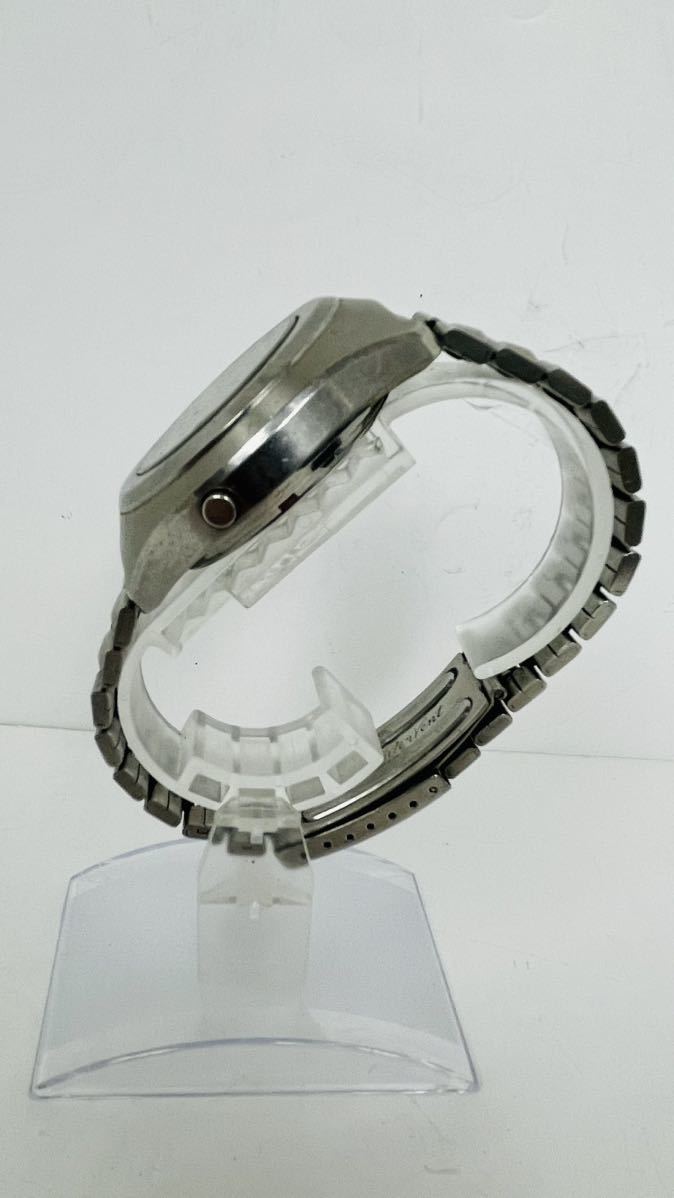 CASIO カシオ CASIOTRON 04-503 デジタル 腕時計 メンズ クォーツ _画像3
