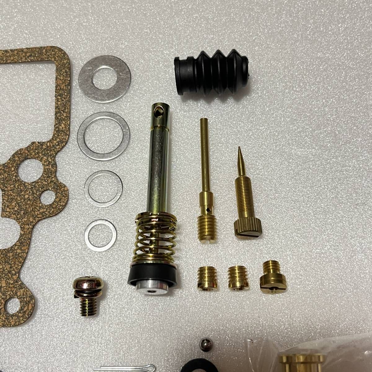 国内メーカー品 LJ50 キャブレターリペアキット SJ30 SJ10 LJ20 国内メーカー品 LJ50 キャブレターリペアキット SJ30 SJ10 LJ20