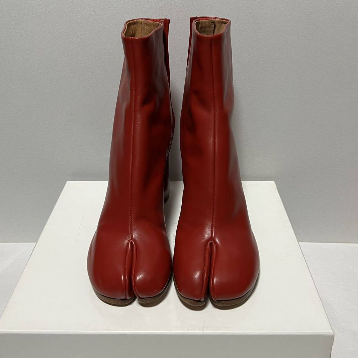 新品 Maison Margiela メゾンマルジェラ Tabi タビ 足袋 レザー 新品 Maison Margiela メゾンマルジェラ Tabi タビ 足袋 レザー