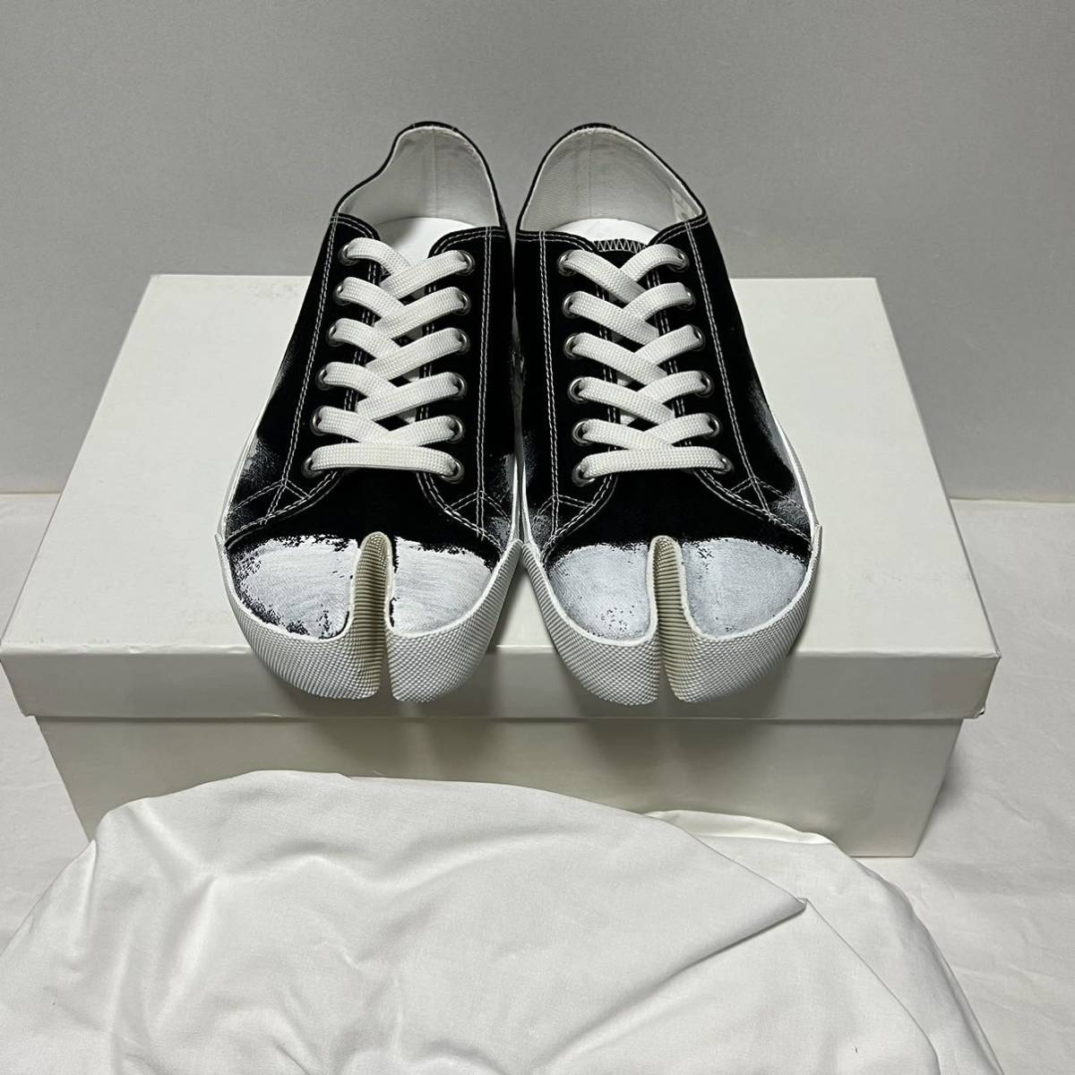 新品 メゾンマルジェラ MAISON MARGIELA タビ スニーカー Tabi 新品 メゾンマルジェラ MAISON MARGIELA タビ スニーカー Tabi