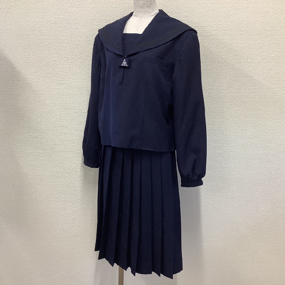 Yahoo!オークション - I237/Y(中古)福島県 安達中学校 女子制服2 Yahoo!オークション - I237/Y(中古)福島県 安達中学校 女子制服2